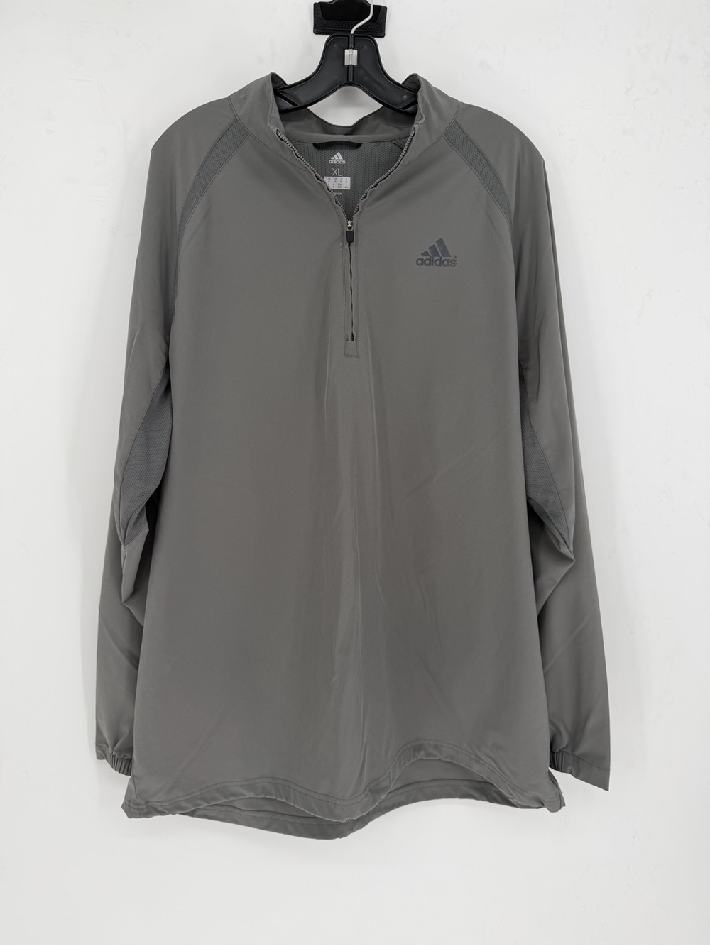 Adidas men’s grey 1/4 zip mock neck pullover windbreaker jacket